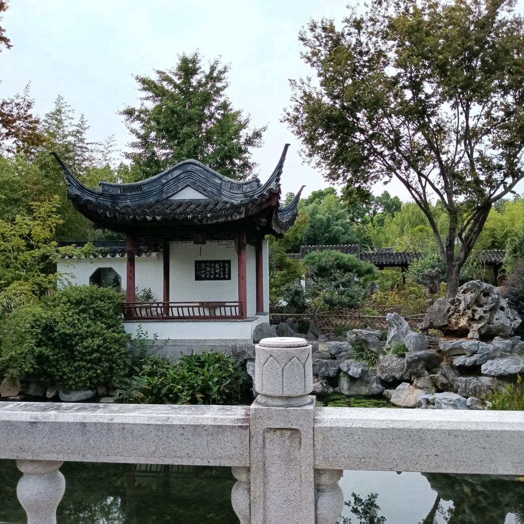 王波（活在当下，做好自己）