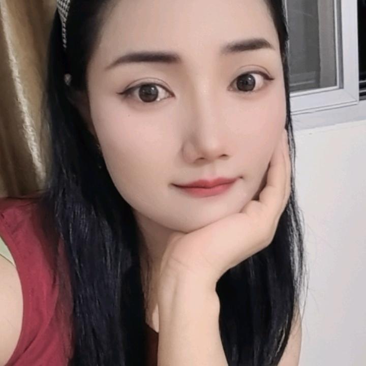 ꪋꪆ᭄燕💕ഒᩚ࿐ξ( ✿＞