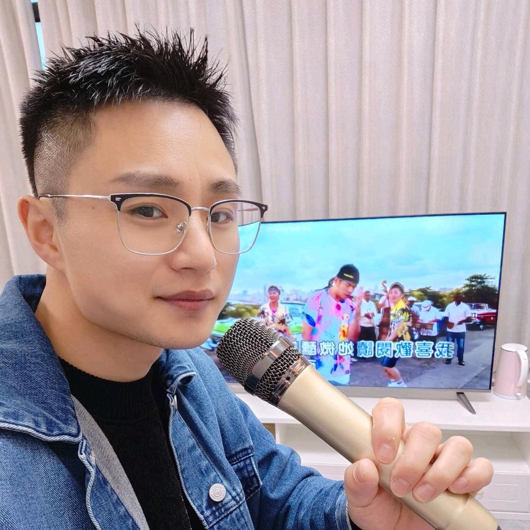 你叽里咕噜说啥呢