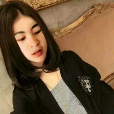 ლ—(朱°◡°朱)-ლ