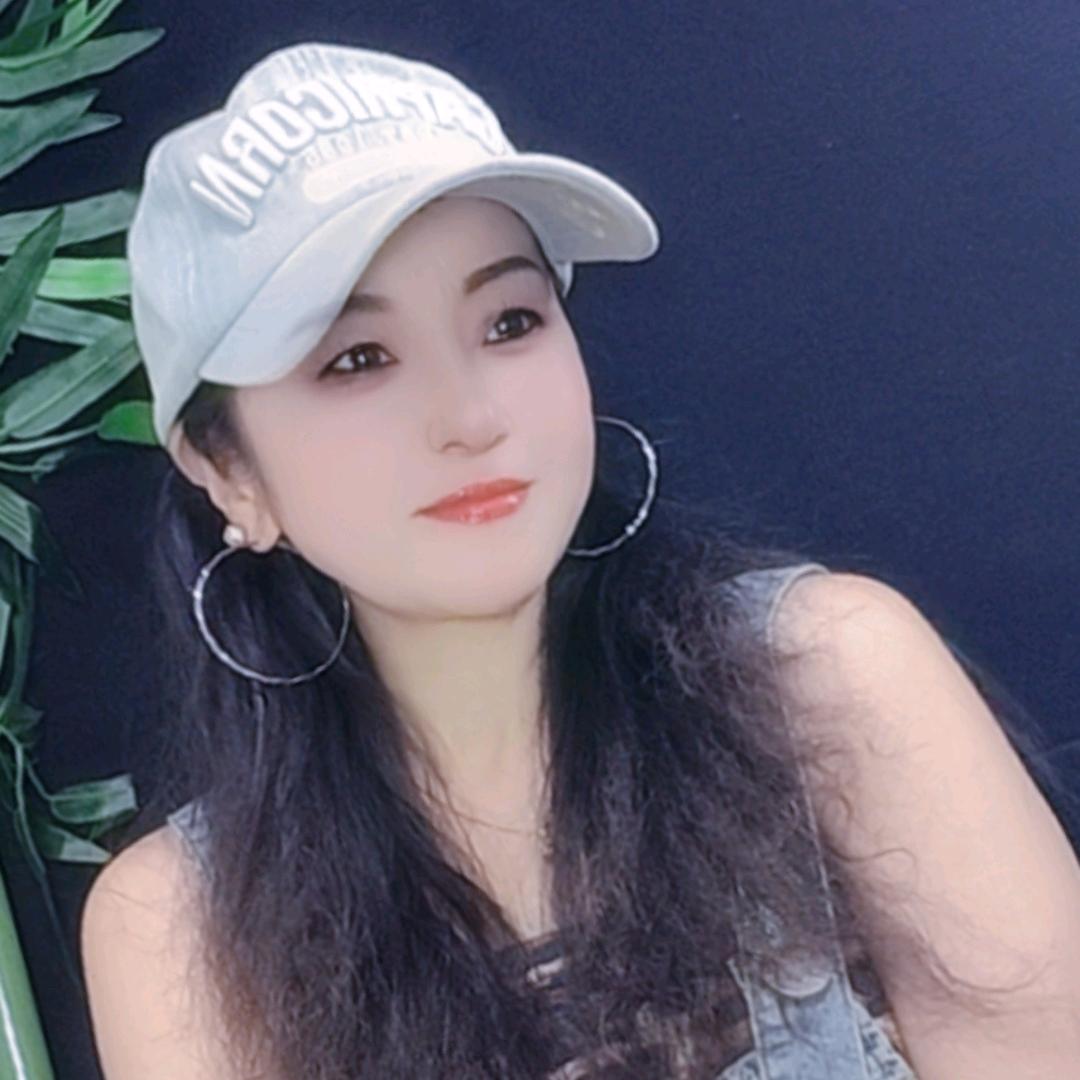 丁丁🎤   （晚上21：20开播）