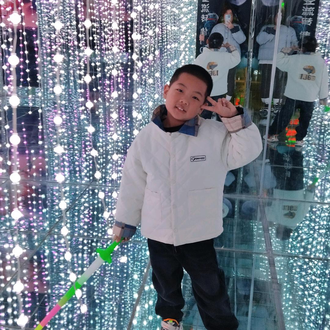 周婷🐬🐬🐬🌺🌻🌻🌹🌷🌷