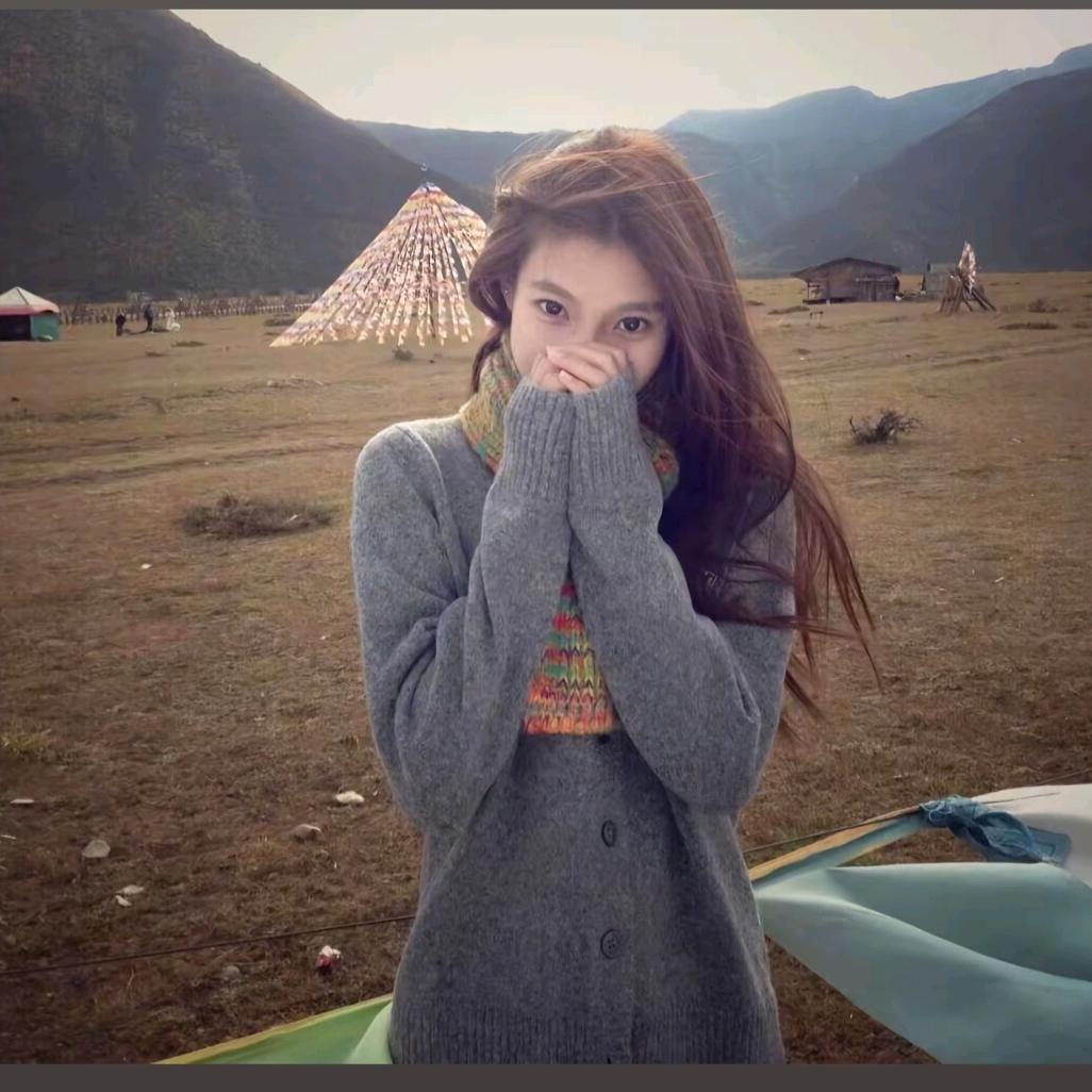 ⚜️小宅妹🖤👤