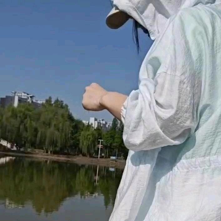 鸭蛋.
