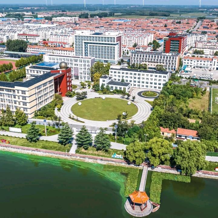 青岛青云文院文化有限公司