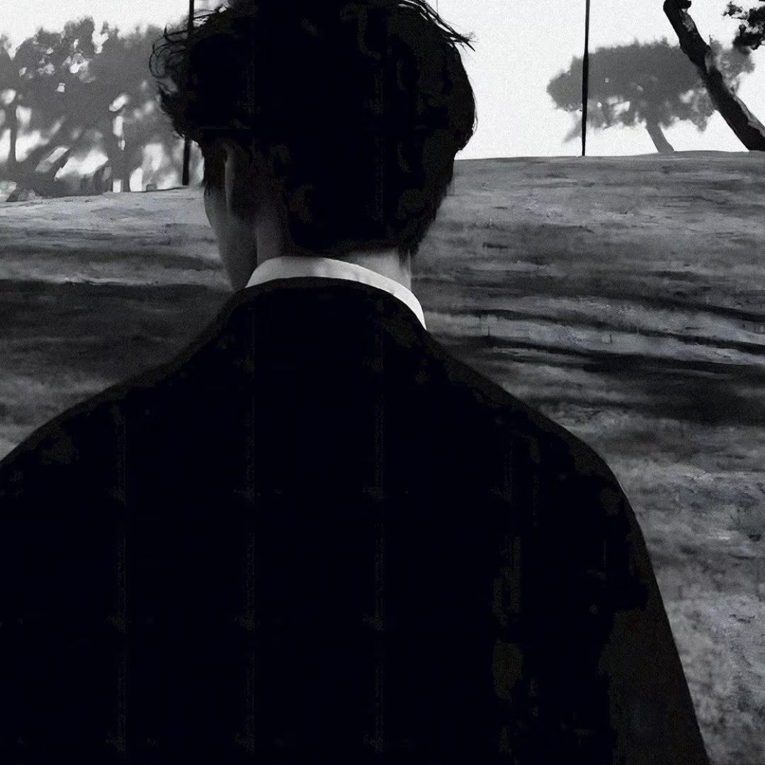 月亮不睡我不睡