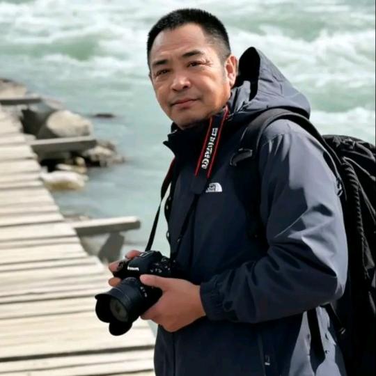 精诚所至，金石为开，石来运转