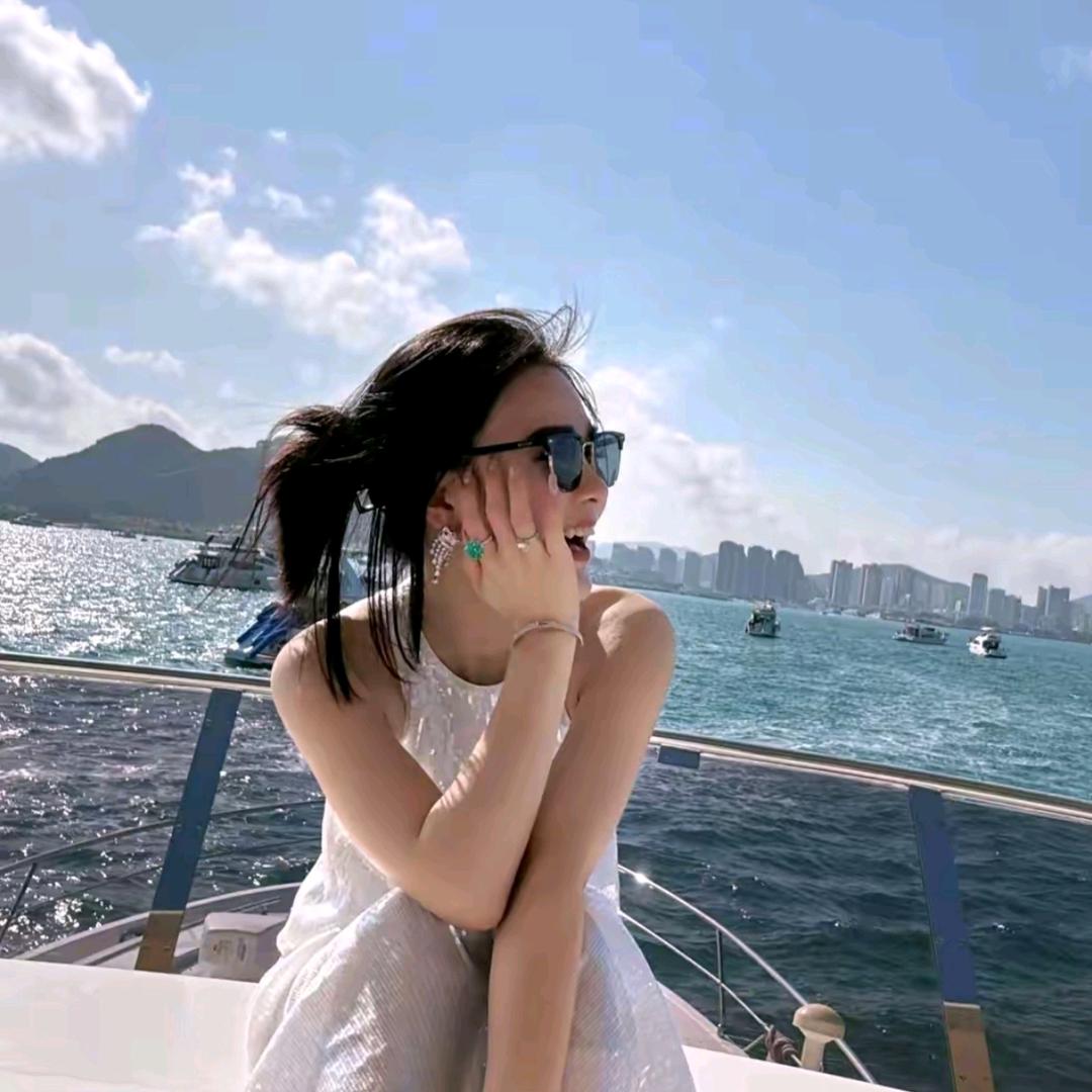 袁艺灵~直播爆款返场
