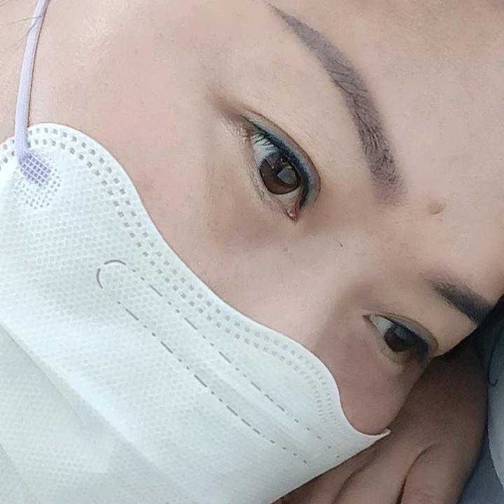 努力搞钱的倔女人