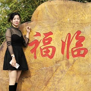 Miss梁服装店