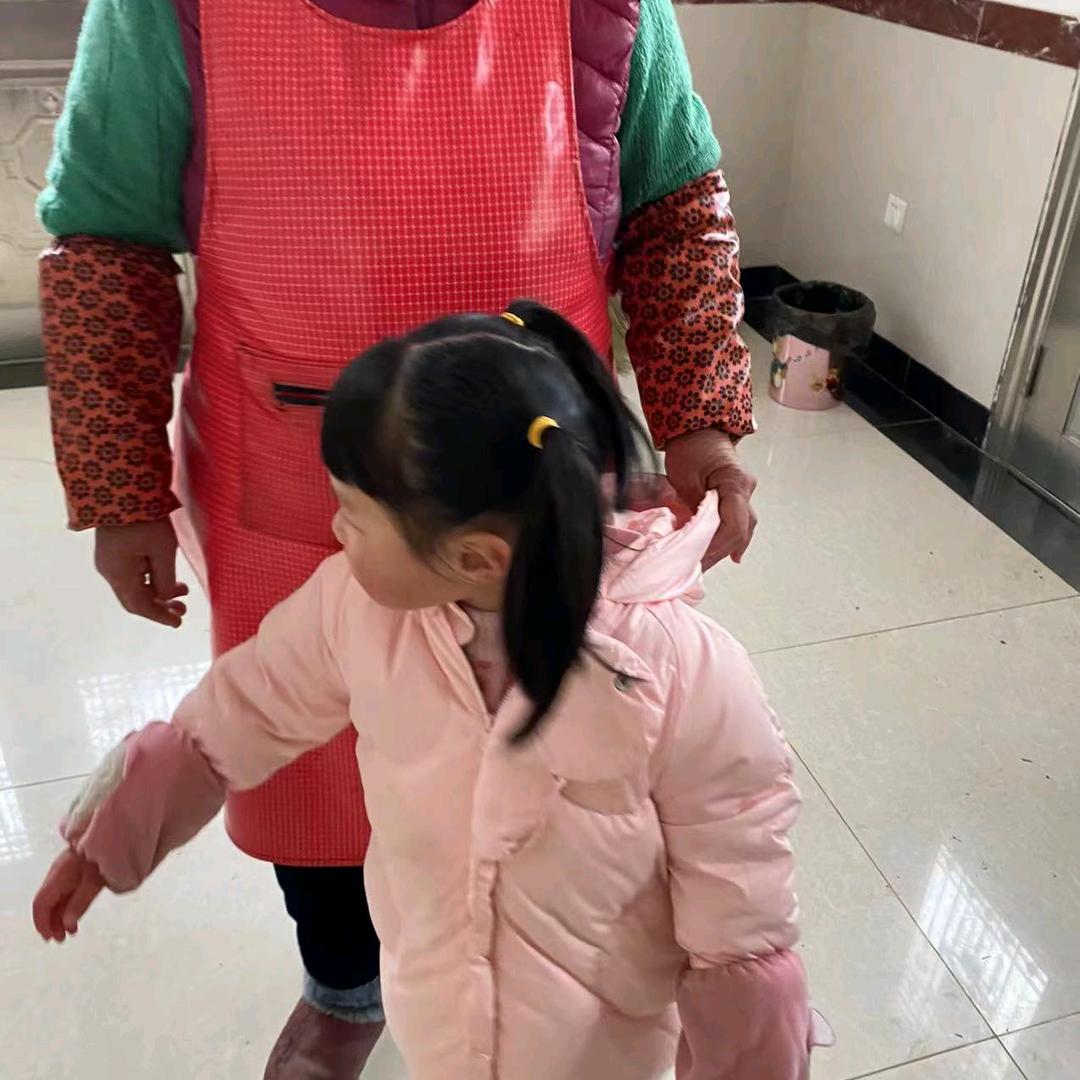 裴寿芳