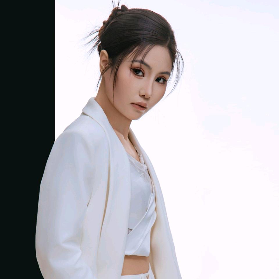 🌊摇滚🎤兰儿