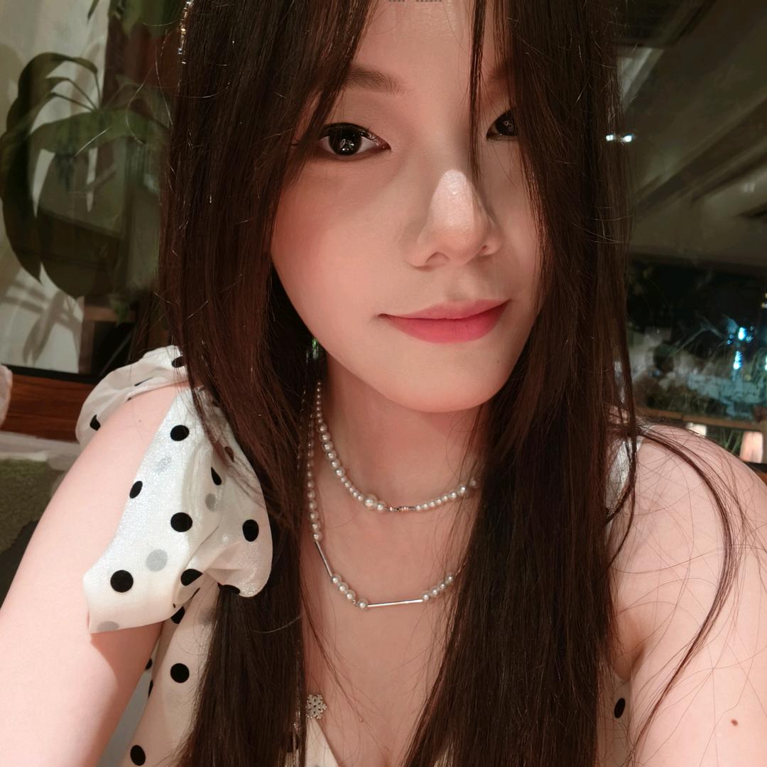 向妮娅娅💥