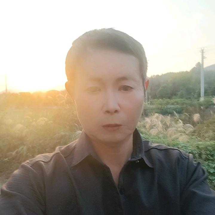 蓝天白云