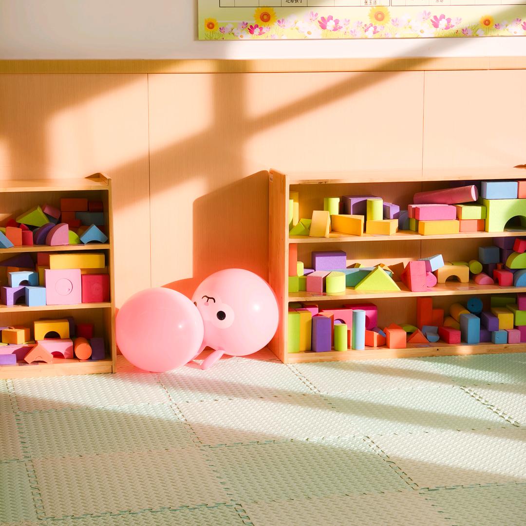 舞低杨柳楼心岳