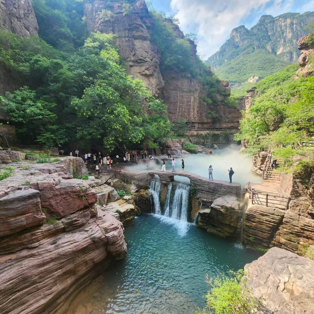 云台山潇瑶酒家（景区内）