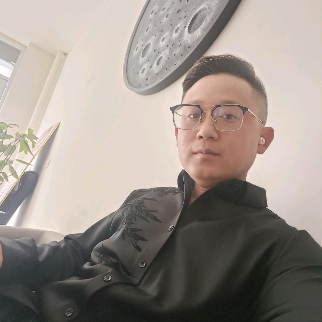 ꧁༺李༒邵༻꧂