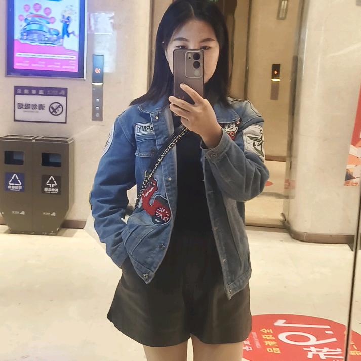请叫我蚊蚊🐷