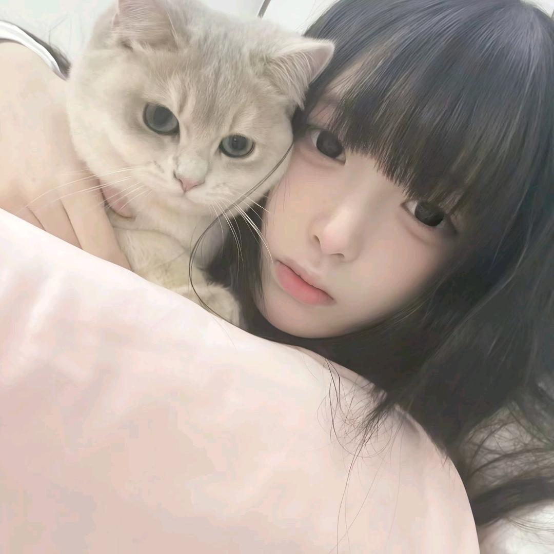 比耶茄子酱✧˖°