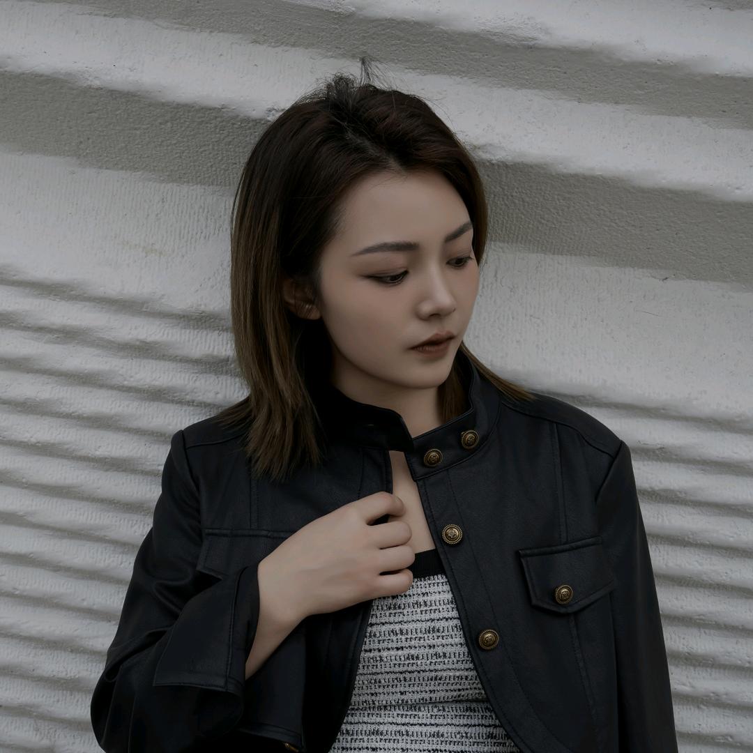 化妆造型师. 蜜蜜