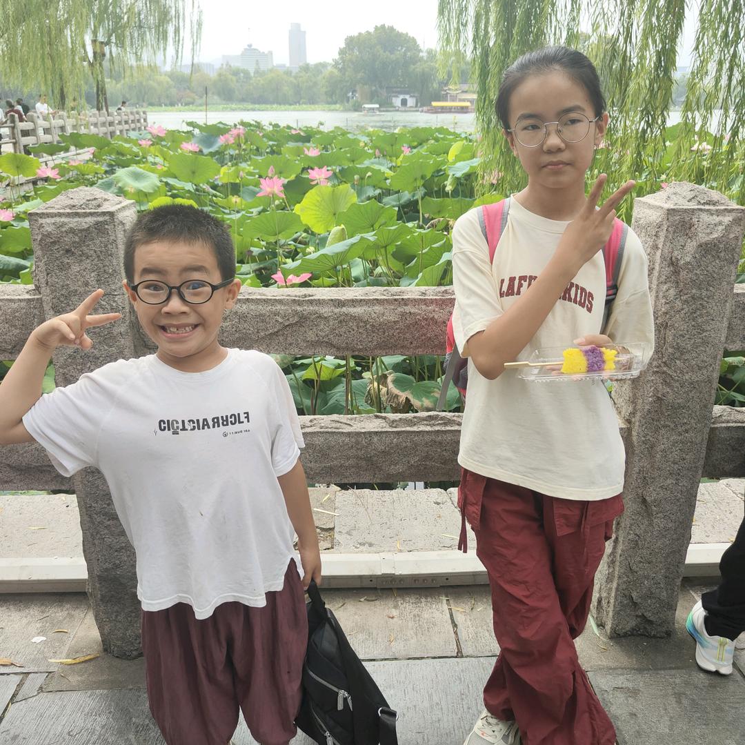 航宝一家人