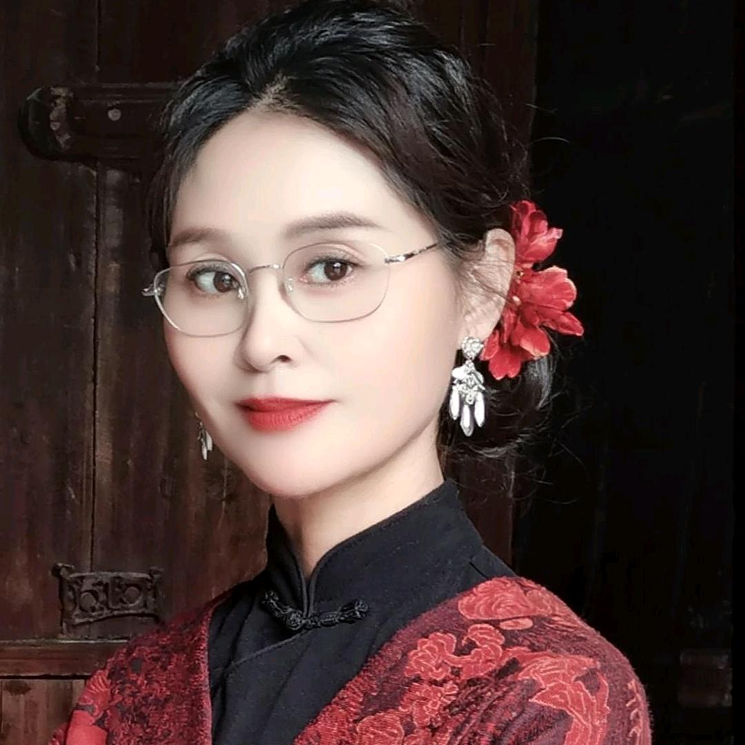 紧扣💕心弦