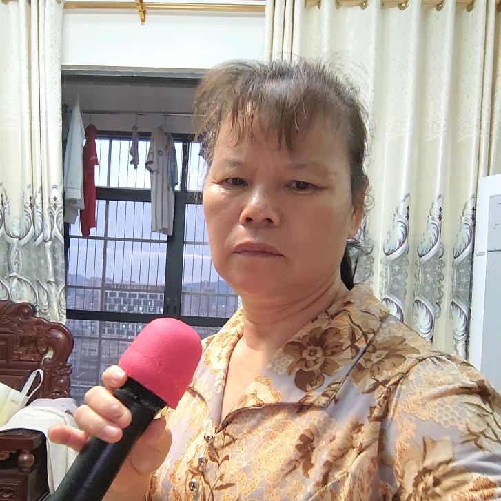 霞姐🎤🎤🎤（早上8点40分）开直播