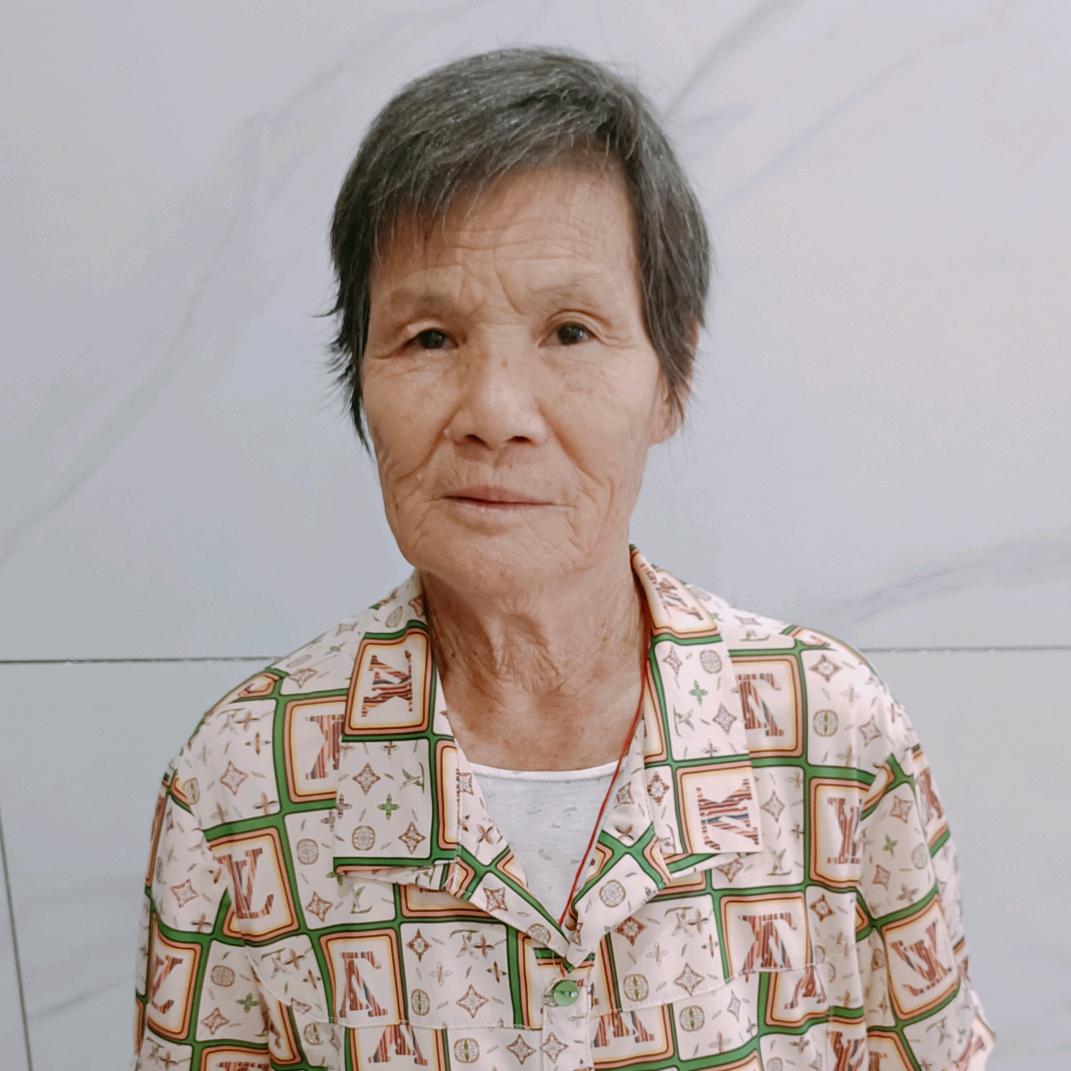 农村老姐姐芳姐