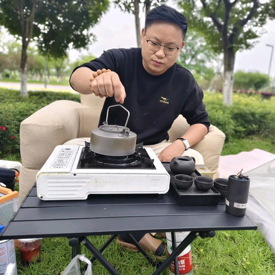 长沙云储国际商贸