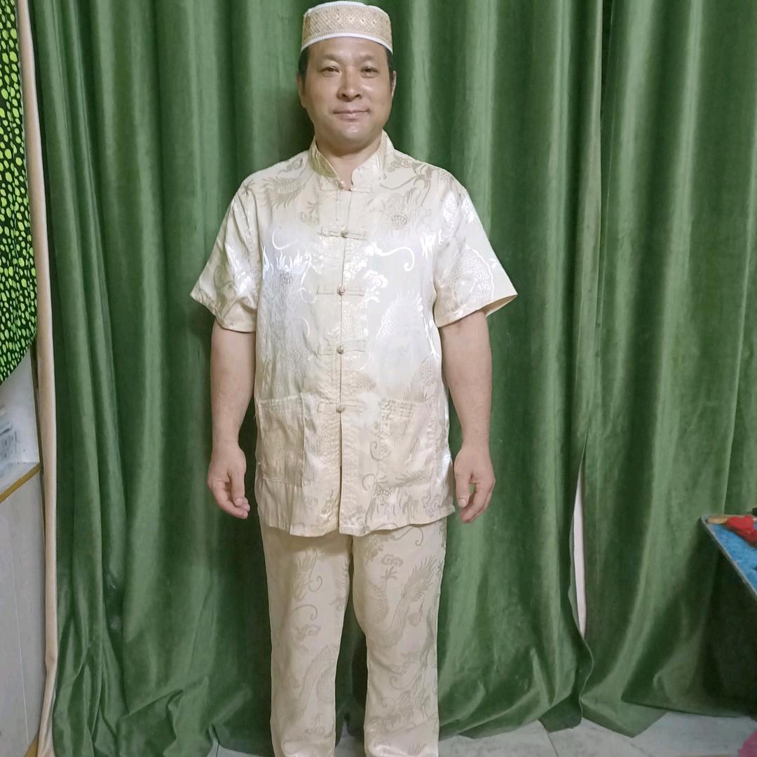 丁伟伟