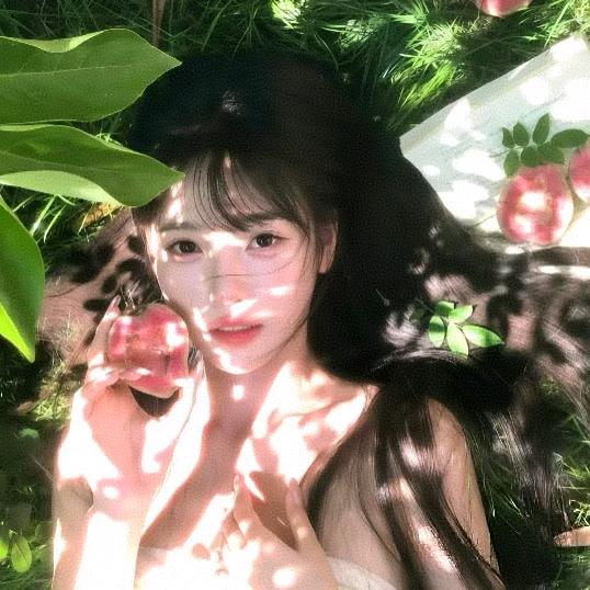 每天都在饿饿饿°