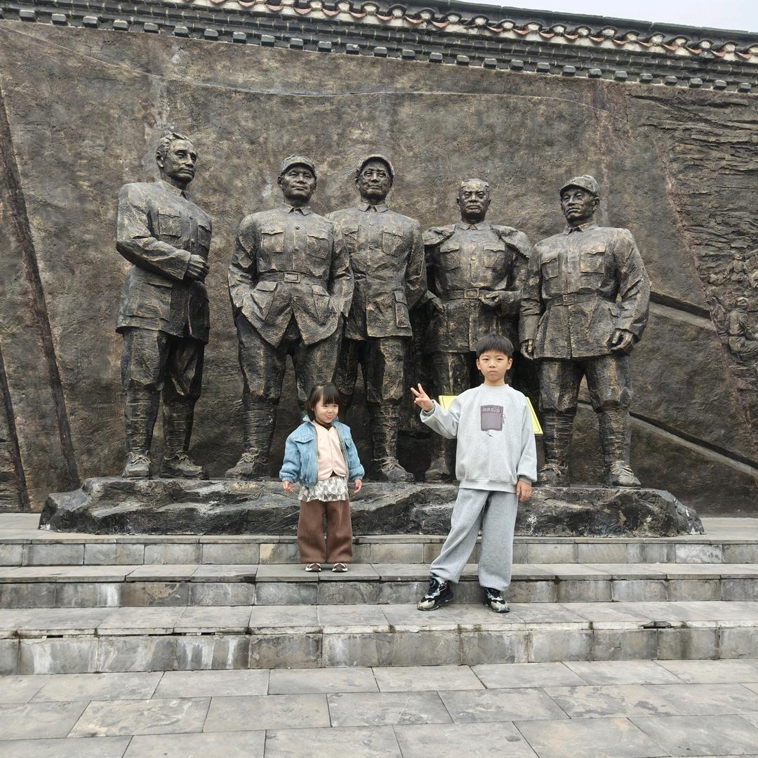 正青春，，