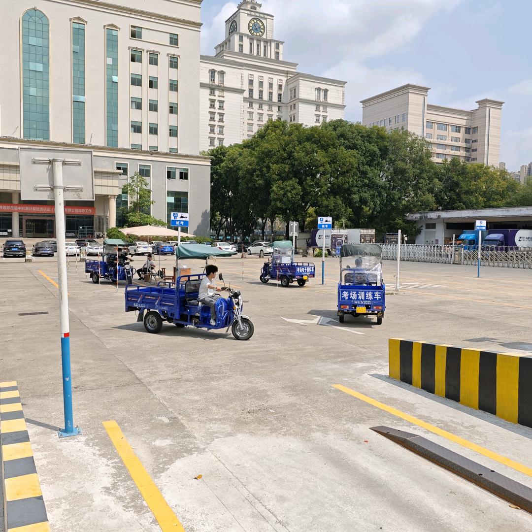 惠州摩托车考试（林校长）