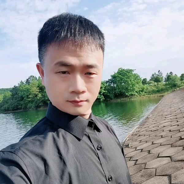 九龙水库养蜂家庭农场🐝🌻🍀