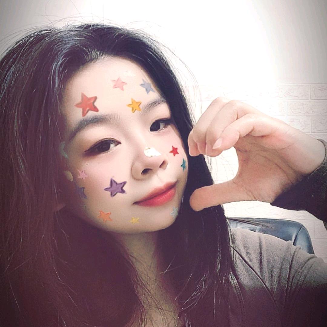 - ̗̀ ☺︎ ̖́-小屁柠