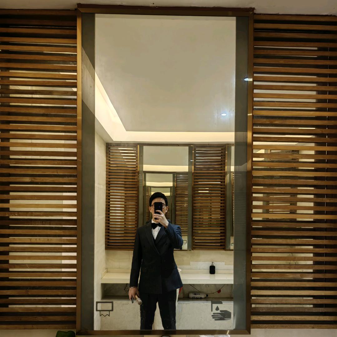 liang     j