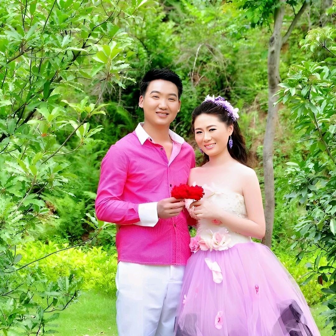 奋斗的小两口👭