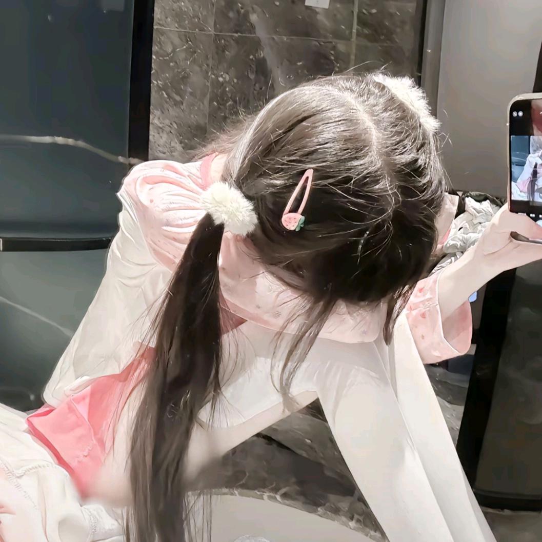 牵紧小恬