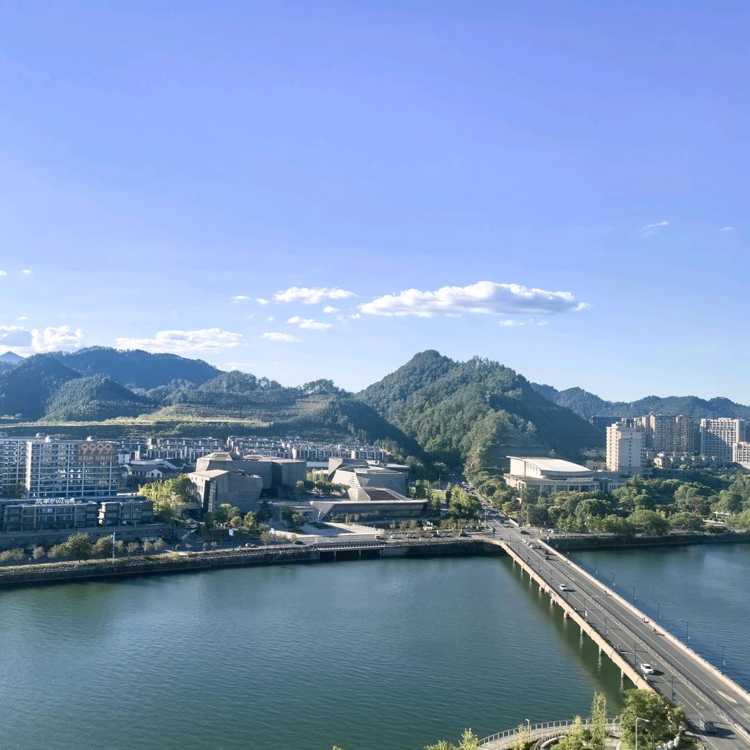 晓雷哥