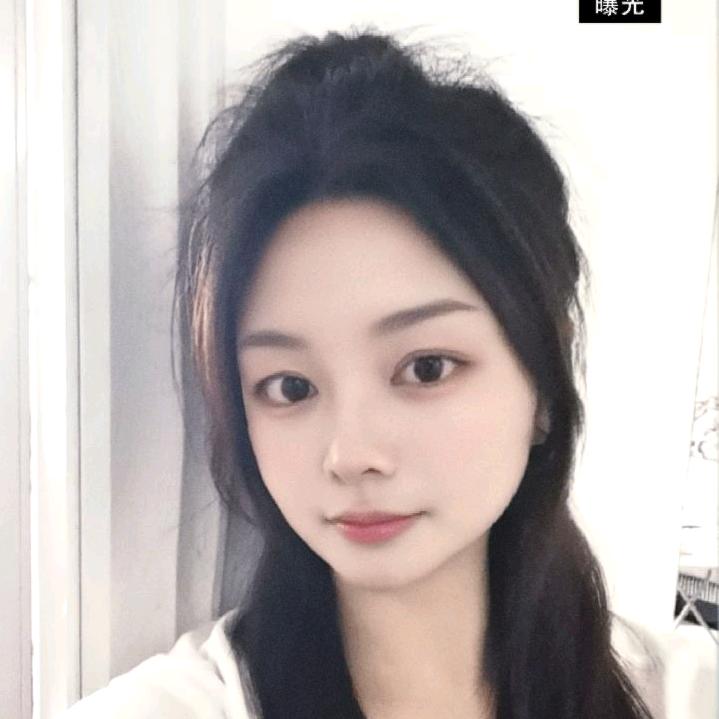 一只小小云☁️