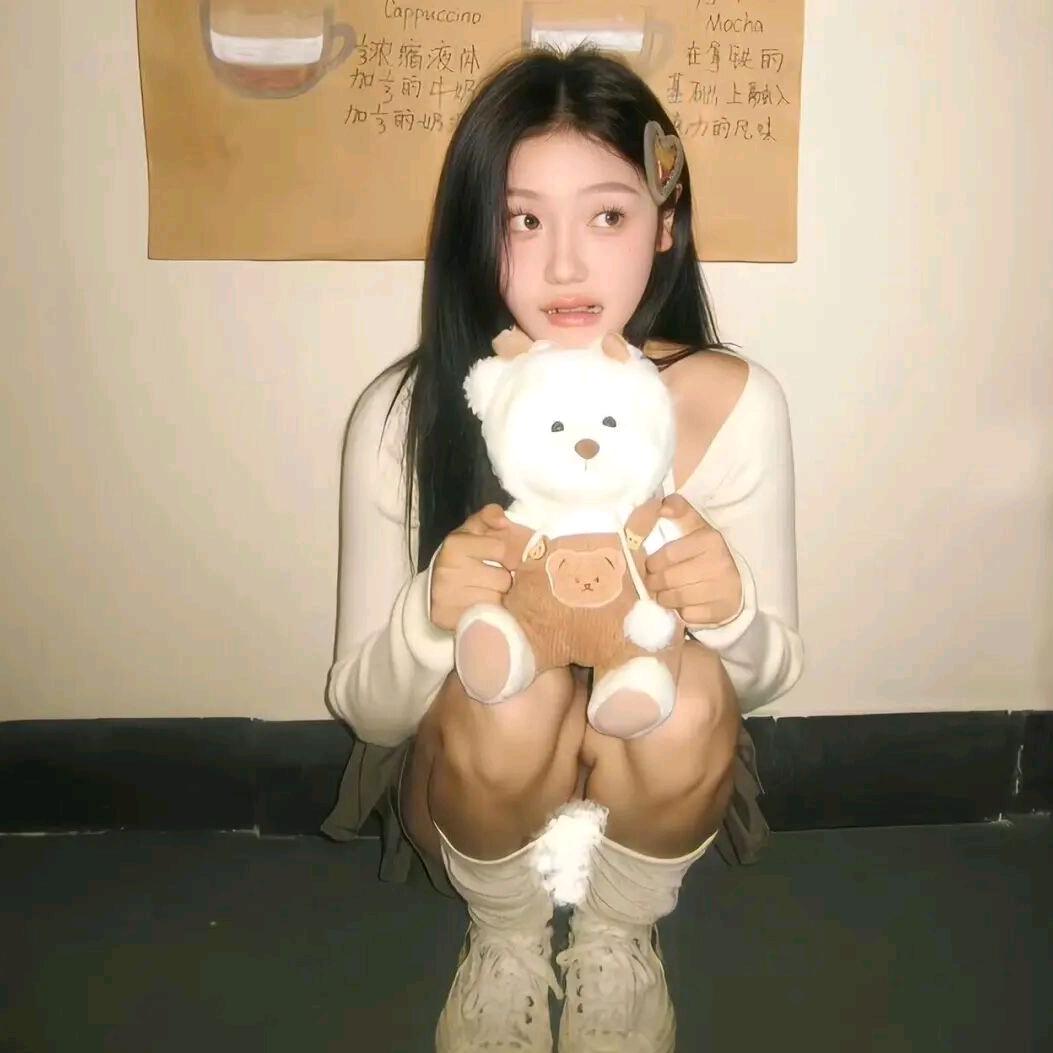 ⑏