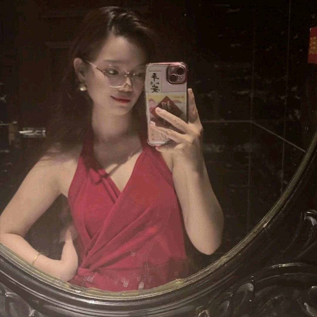 一家幸运双🌈店