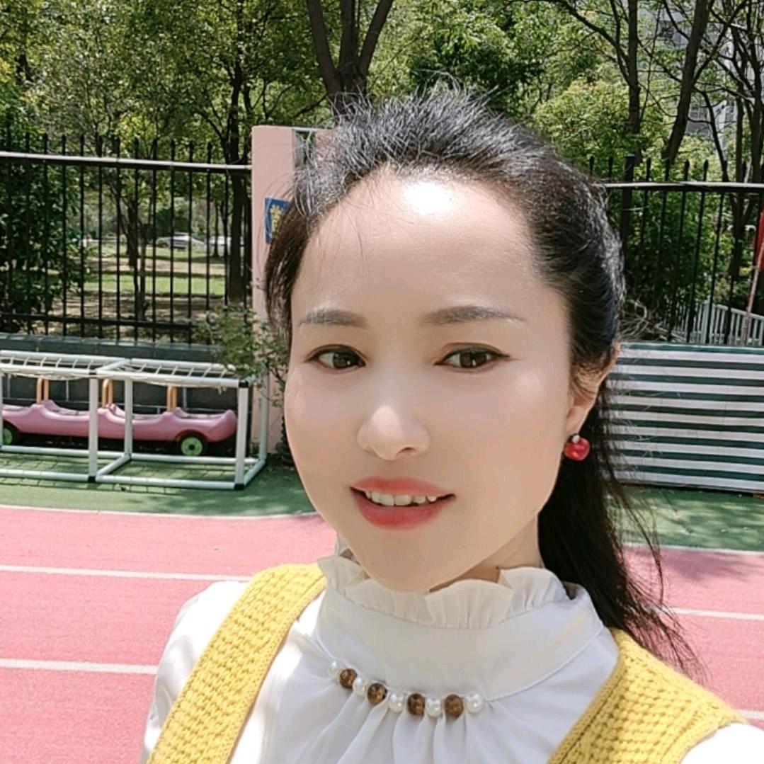 玉翼婵娟