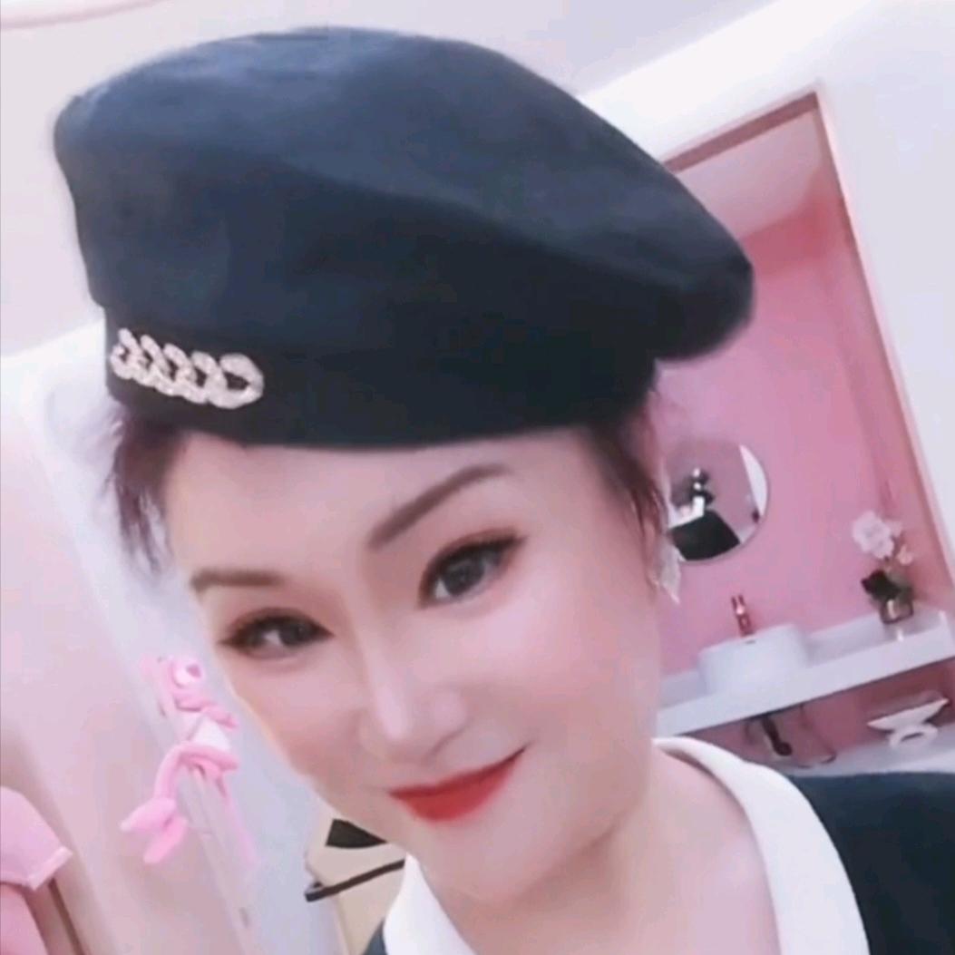 开心🌞（拒私聊）