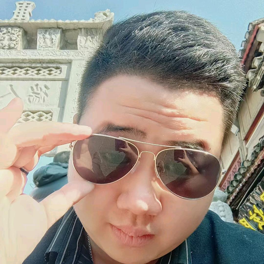 龙枭涯