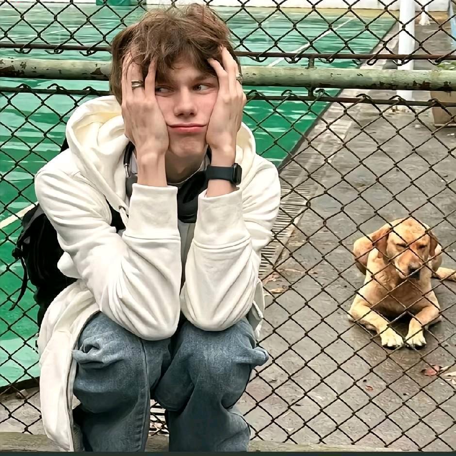 圆圆眼珠（12.6见过陈粒版）