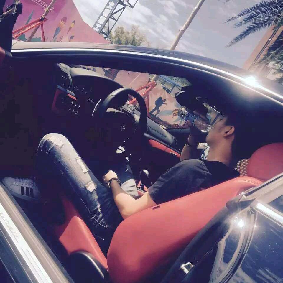 车圈男老师
