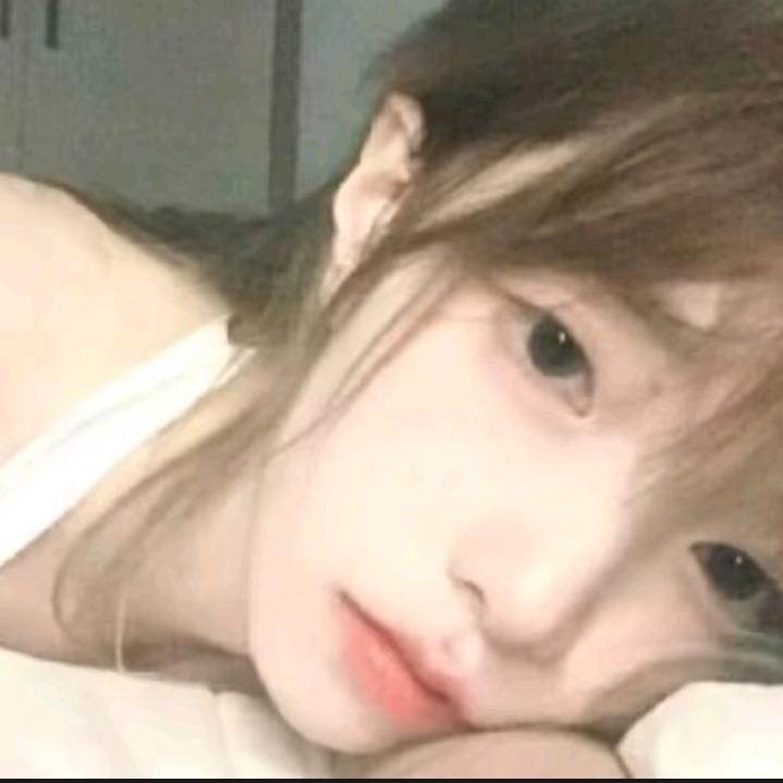 彝族小妹