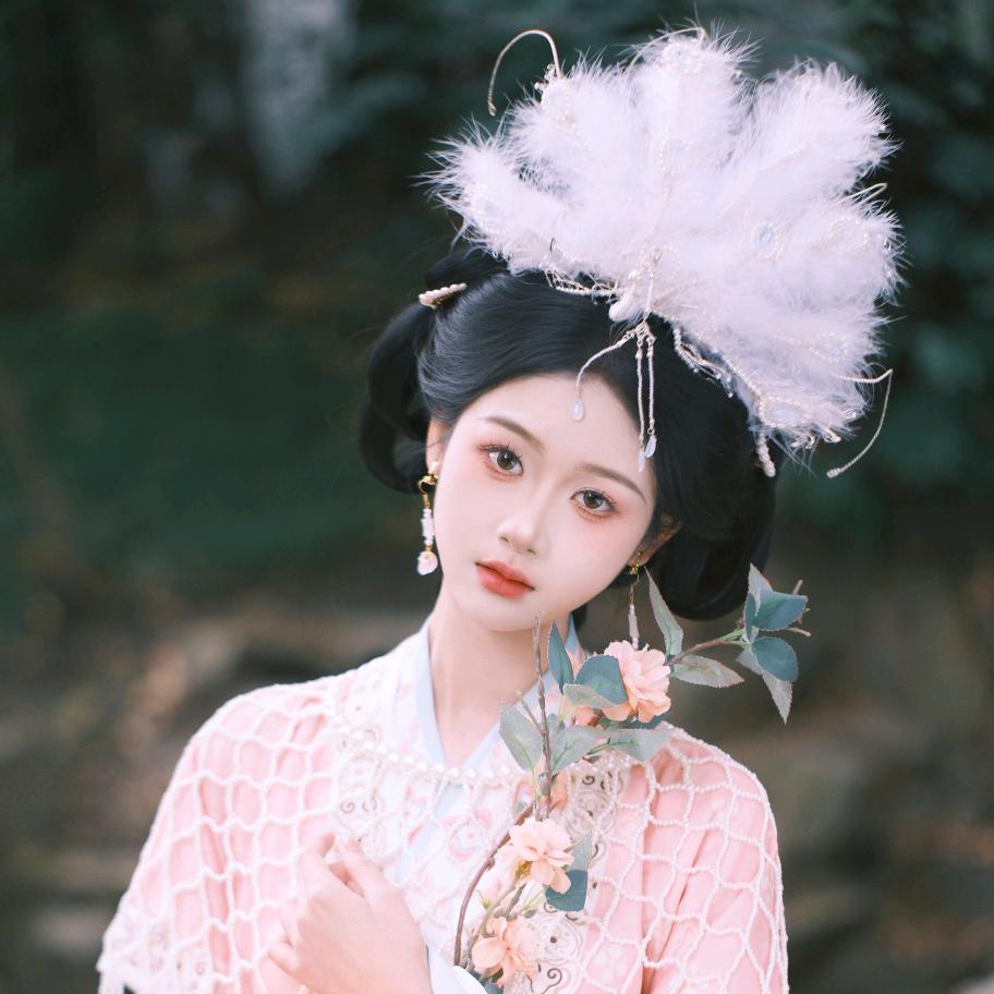 小桃-yi（👀简介）