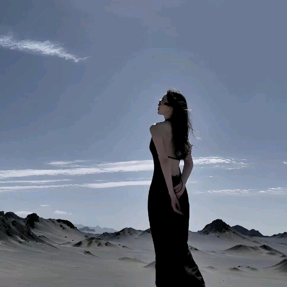 努力女孩小杨